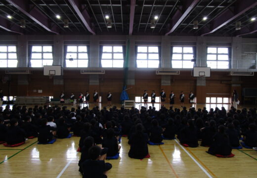 児童会役員立会演説会