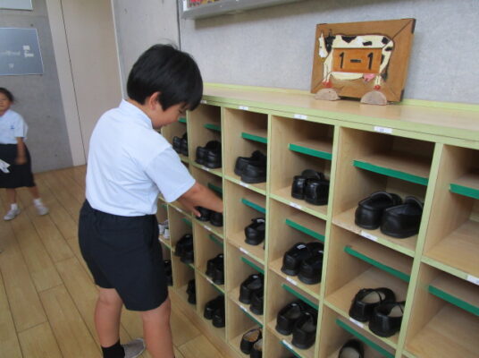 専科の授業も終わり…