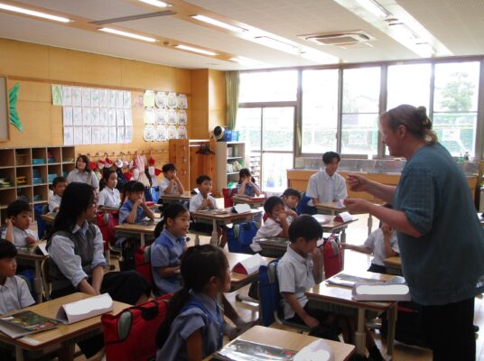 留学生との交流会～１年生 英会話～