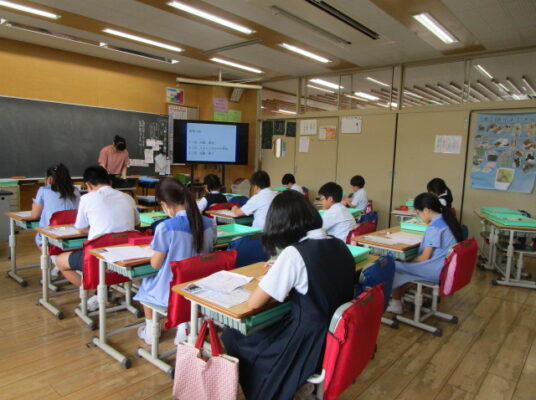 小学校英検を実施しました！