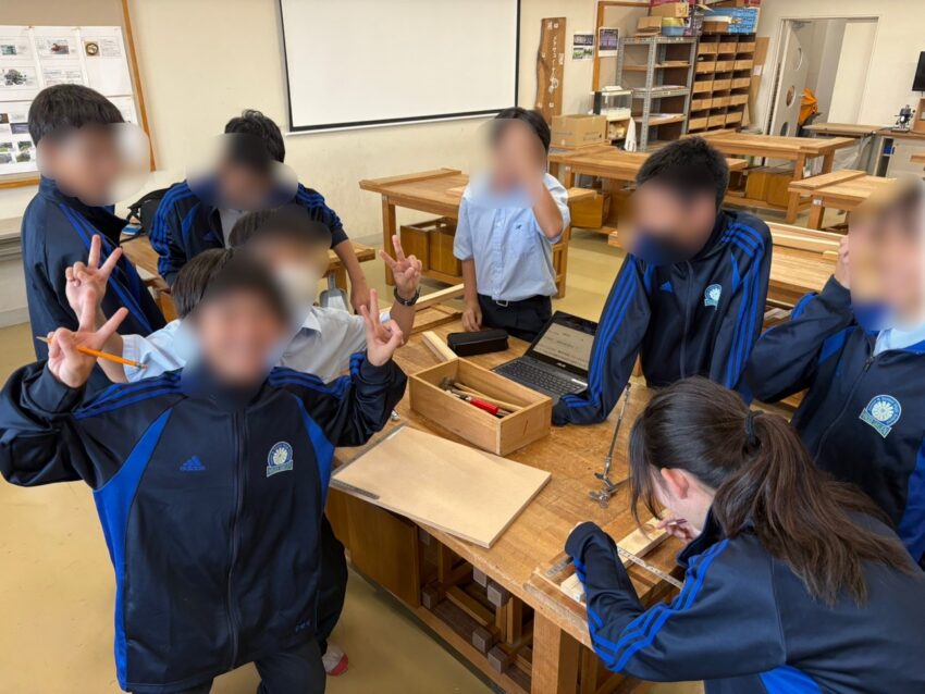 材料取りの様子