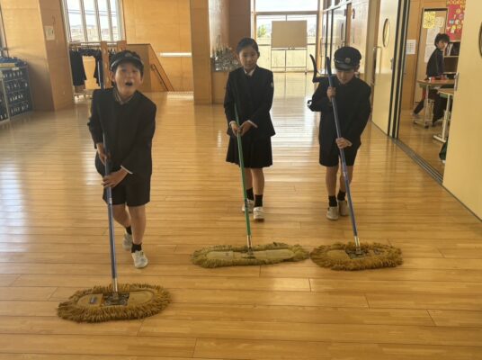 煤払いと『ハイキュー！！』（４年生）