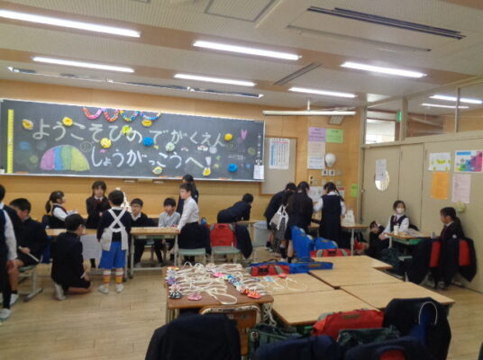幼稚園とのなかよし会（３年生）