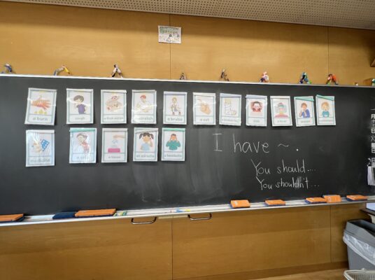 英語で「だいじょうぶ？」友達を思いやるアドバイスに挑戦！