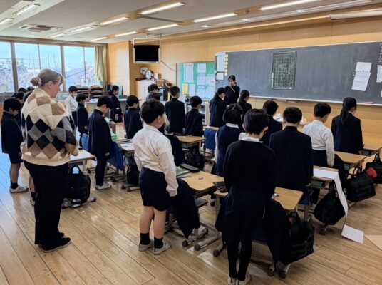 シェイクアウト訓練　～東日本大震災から１５年～