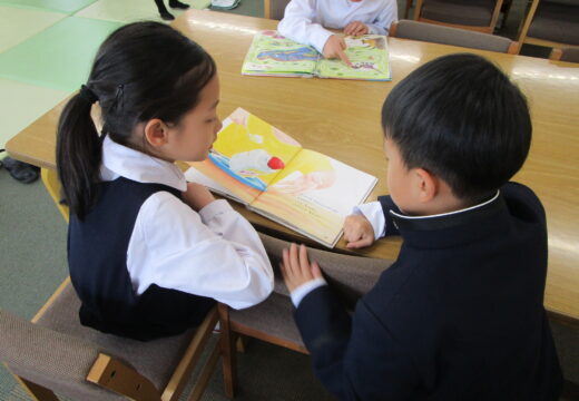 読書の授業（1年生）