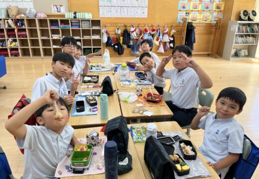 兄弟ランチタイム